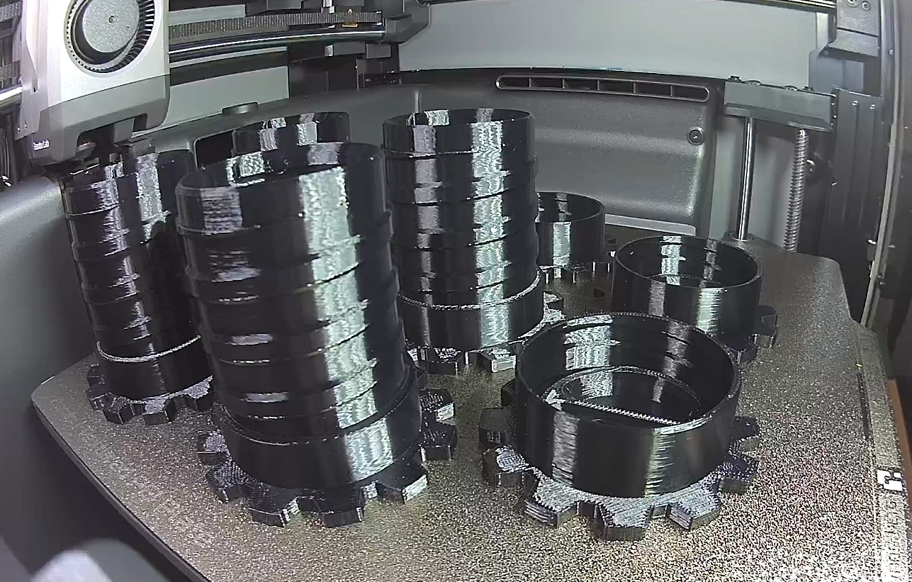 3D scanning workstation and desk setup.