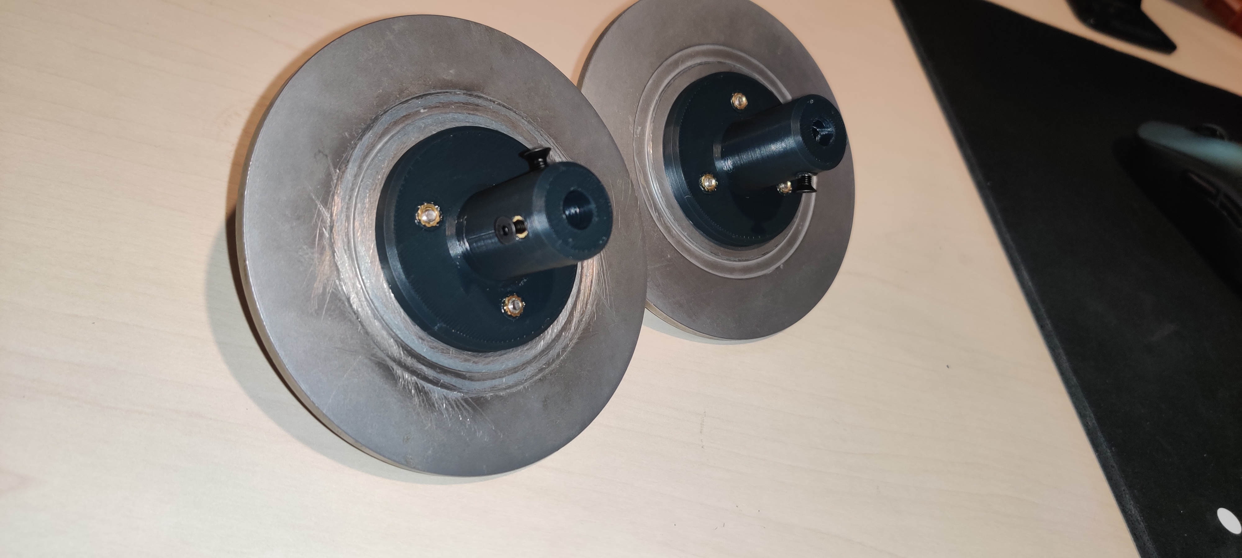 Planetary gear mechanism prototype and motion test print.